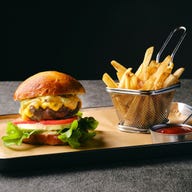 The WAREHOUSE_ザ・ウェアハウス 和牛 バーガー