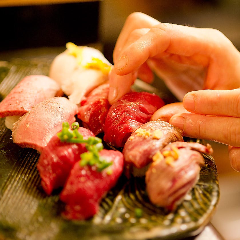 個室で食べ飲み放題 チーズ 肉バル Bistro The Meat 新宿本店 メニュー 食べ飲み放題ｺｰｽ ぐるなび