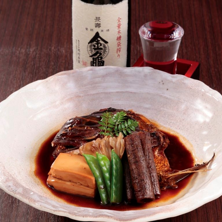 滋賀の銘酒：金亀と「日本一しょうゆ」で炊き上げた逸品
冷酒付