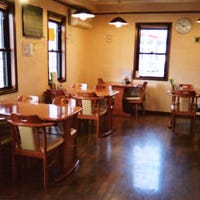 レストラン ア・レ・エズ  店内の画像