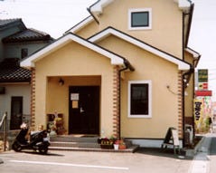 レストラン ア・レ・エズ