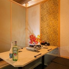 イカ活き造りと博多尽くし 個室居酒屋うまかたい 福岡天神店 