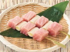 磯丸水産 河原町三条店_ねぎま串（まぐろハラミ）