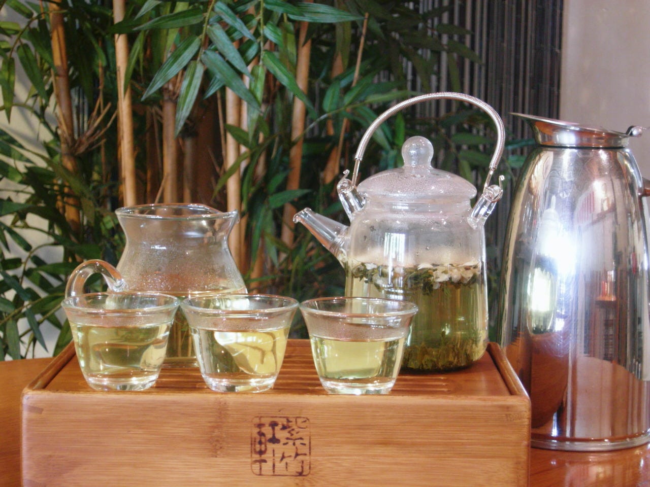 本場の中国茶