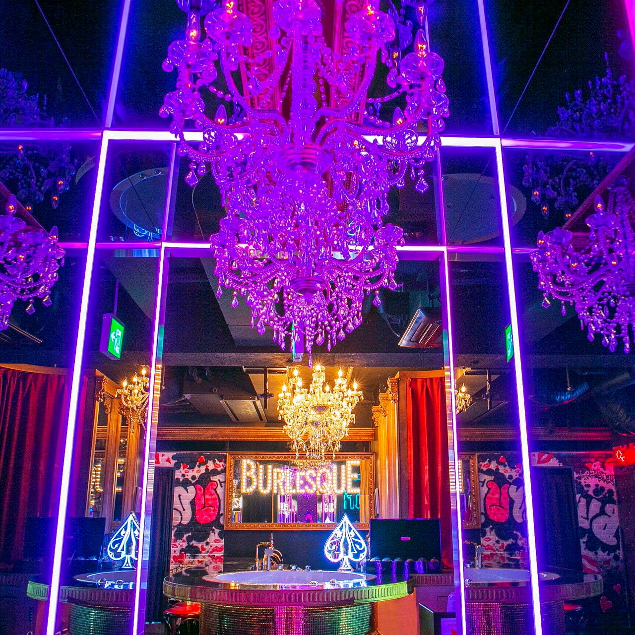 バーレスク 大阪 コース 当日予約 1drink 1show 3rd 光る棒 真夜中の非日常体験 第3部プラン ぐるなび