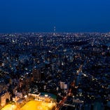 東京の夜景を一望できる個室多数　