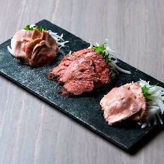 肉刺し3種盛り合わせ