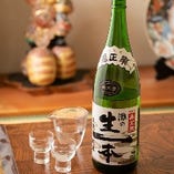 【お酒とともに】
料理と相性のよい淡麗辛口の日本酒を厳選