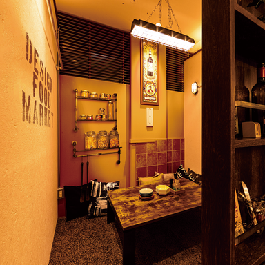 個室 デザインフードマーケット 名古屋駅前店 店内の画像