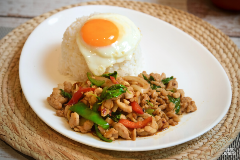 Ekamai YaThai