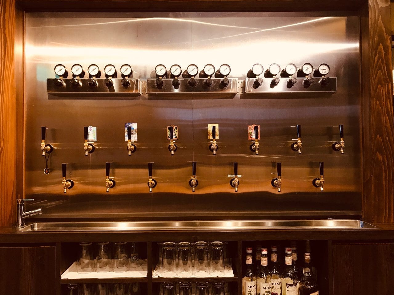 SWANLAKE Pub Edo 修蔵