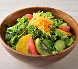 【Salad】季節のフルーツとサラダ