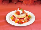 たっぷり苺の厚切りスフレパンケーキ