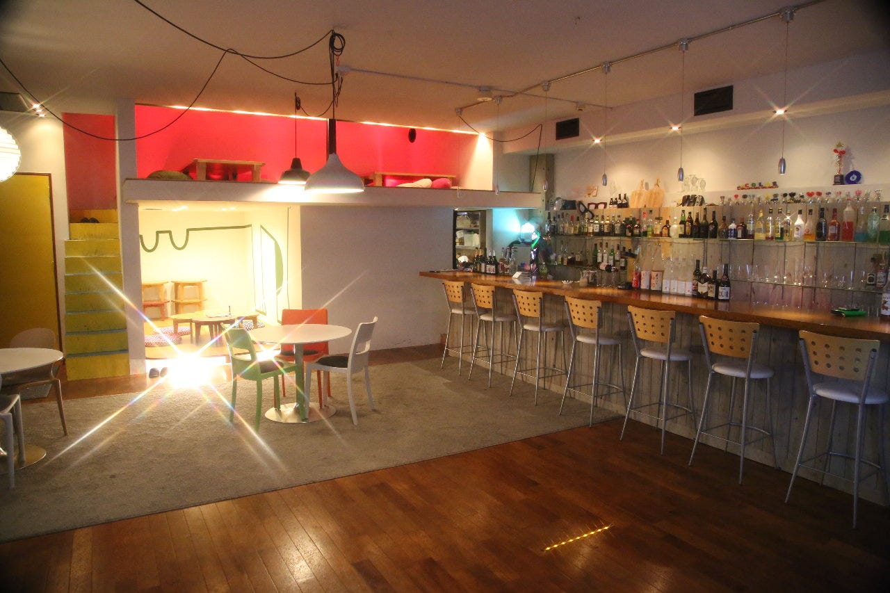 Cafe Bar Color カフェアンドバーカラー 西条 東広島 居酒屋 ぐるなび