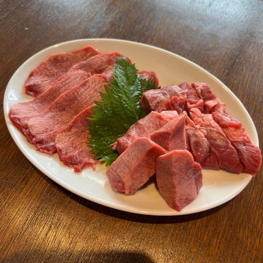 焼肉・新鮮ホルモン 肉丸  メニューの画像