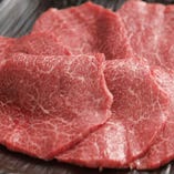 当店の肉は一頭買いの業者から仕入れています！厳選肉をご提供