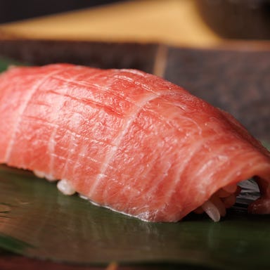 鮨 権左衛門_【温故知新】伝統と革新の技