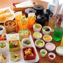 お料理はブッフェにてご提供させていただきます