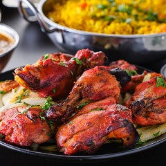「ASIAN BISTRO SANGAM」の炭火焼きタンドリーグリルは絶品！