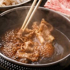 月曜～木曜限定【国産牛すき焼き会席】 料理6品+飲み放題100分 8000円(税サ込)◆個室完備