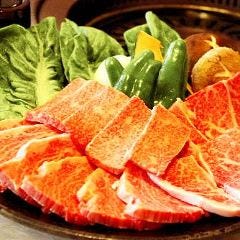 焼肉ハウス さんちく