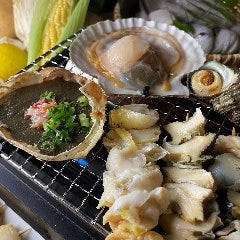 みんなで浜焼き！会話が盛り上がること間違いなし！