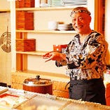 熟練の鮨職人が一貫一貫、心を込めて握るお寿司を気軽に