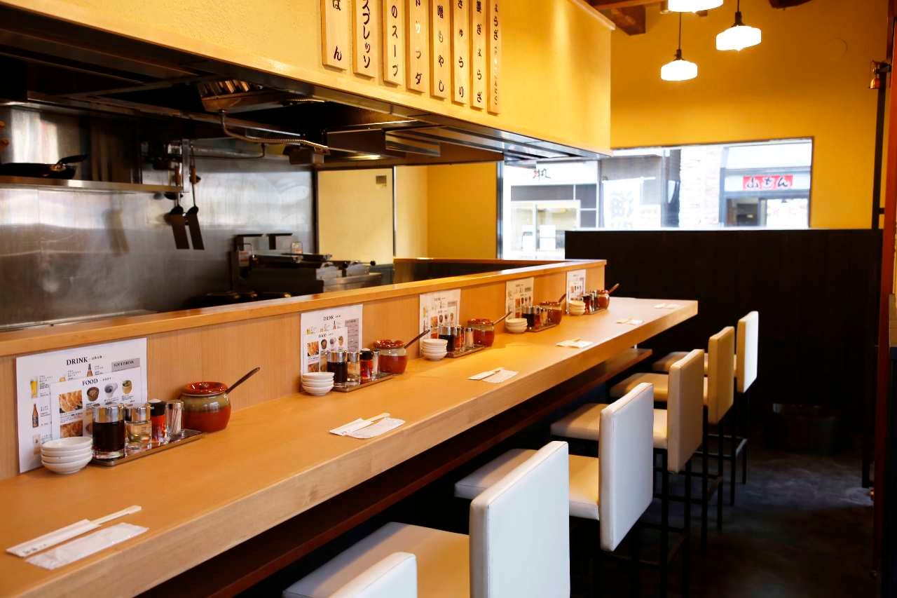 餃子歩兵 東日本橋店 人形町 小伝馬町 餃子 ぐるなび