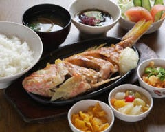 海鮮料理 浜の家 恩納村 読谷 北谷 魚料理 ぐるなび