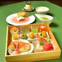 神楽坂 和らく 神楽坂 会席料理 ぐるなび