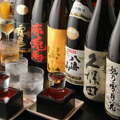 貴重な地酒に旬酒揃い！ 通も納得の充実ラインナップ