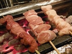 焼鳥の美味しい、本格炭焼酒場