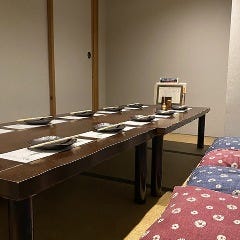 骨付豚 弌歩 ‐IPPO‐ 西原店（広島市/やきとん・豚料理） - 楽天ぐるなび