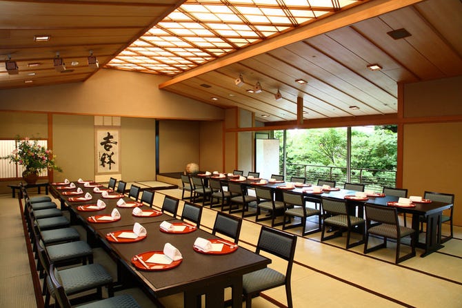 料亭 錦水 ホテル椿山荘東京 早稲田 会席料理 ぐるなび