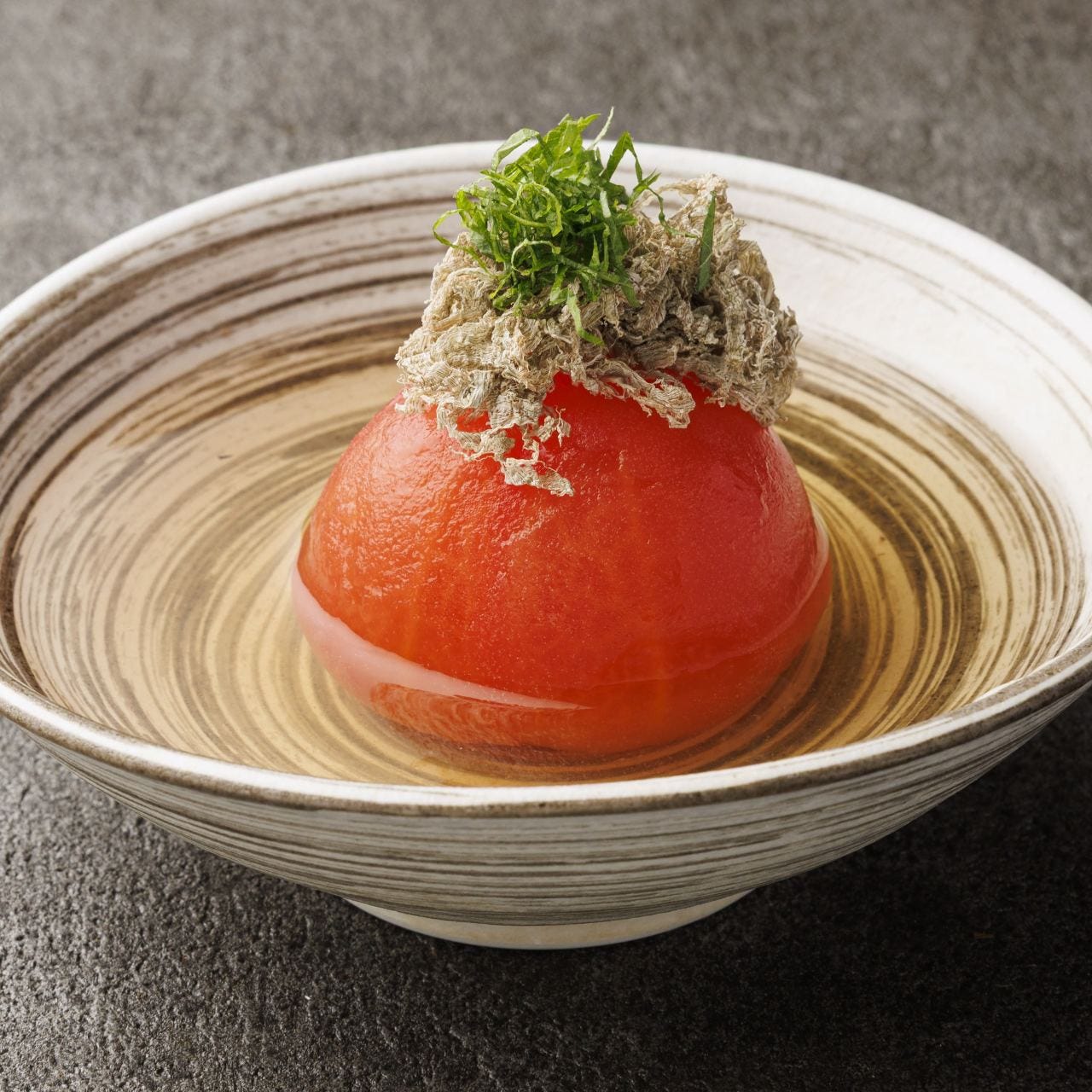 冷たくてもあたたかくても美味し　丸ごとトマトのとろろおでん