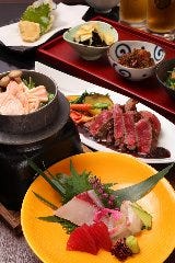銘々盛り！メインに黒毛和牛ステーキの 贅沢な旬菜極みコース！