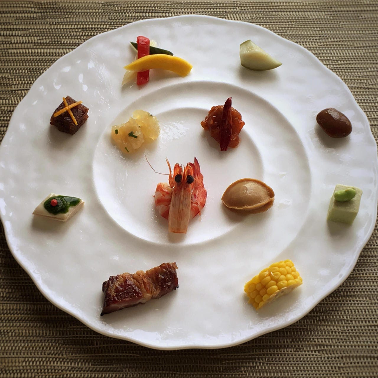 Raika Shi Kun Shi So Photo Yurakucho Hibiya Shanghai Gurunavi Restaurant Guide