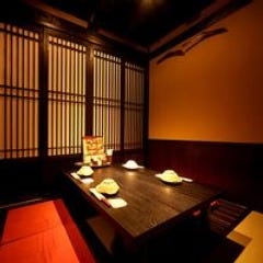 お席にて喫煙可能です。