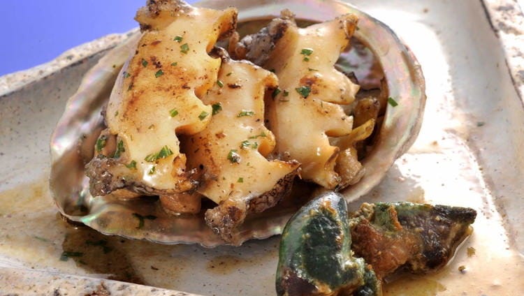 鉄板焼ステーキ・しゃぶしゃぶ 佳紋