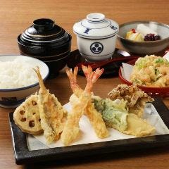 ﾎﾞﾘｭｰﾑﾗﾝﾁ 揚げたて天ぷらをリーズナブルな価格で!