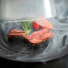 "和食×肉割烹"新しい食のスタイルを