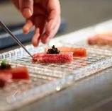 『曙～AKEBONO～』和牛メンチカツ、黒毛和牛ランプ肉の炭火焼き、黒毛和牛の出汁しゃぶ等全9品