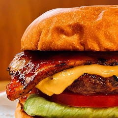 CHUNK BURGER STAND