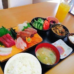 紬 tsumugi