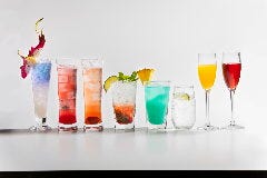 こだわりのカクテルも多数！