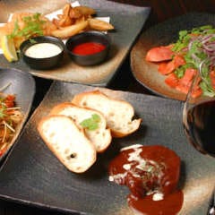 BAR＆FOODS CAMOI