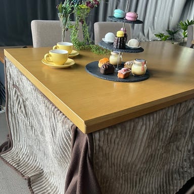 マングタックリゾート尾道 ~カフェ kiitos~_屋上テラス席(2~4名様×5卓)