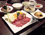 お値打ち限定　「松阪牛モモ肉の焼肉ランチ」