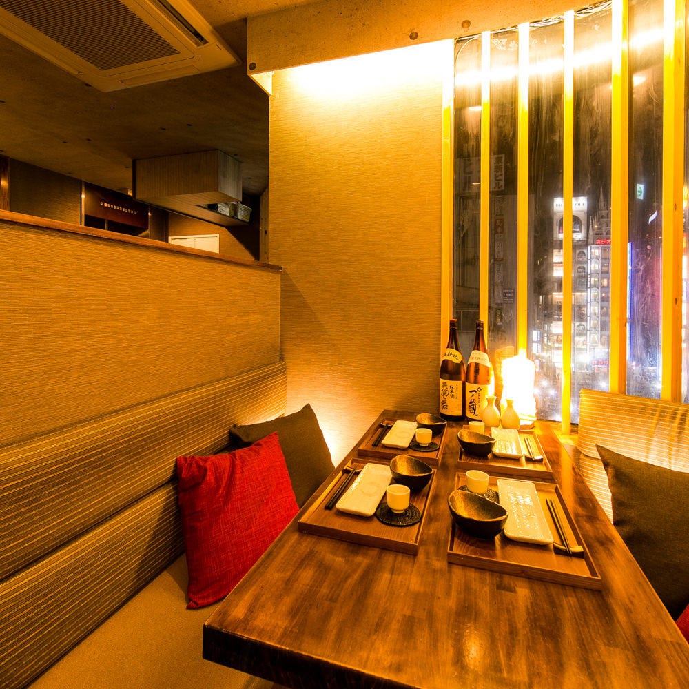 熟成塊肉 個室肉バル よりどり 新宿東口店 席 ぐるなび