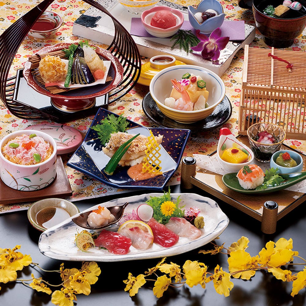 お昼の特別会席 「吟遊」 全8品 1日限定30名様の詳細｜せんざん 港南台